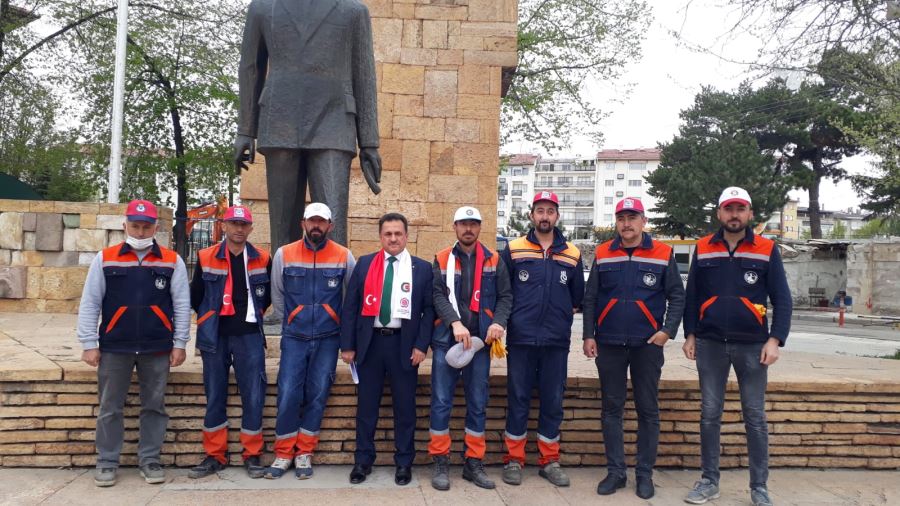 Şimşek, “Hepimiz eşit halk ve şartlardan yarlanmak istiyoruz”