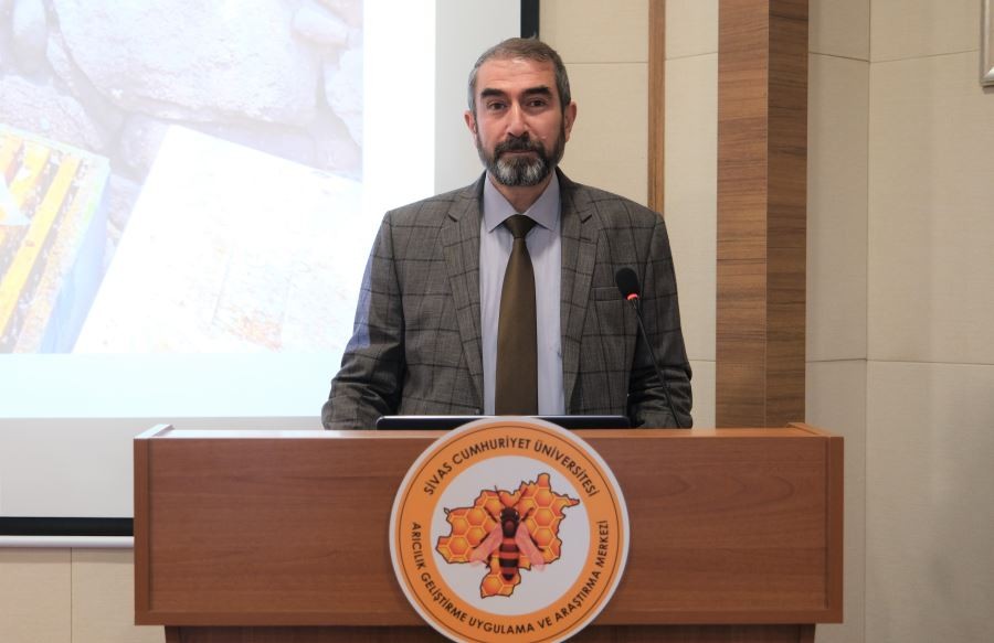 Sivas Arıcılığına Bakış Başlıklı Panel Düzenlendi