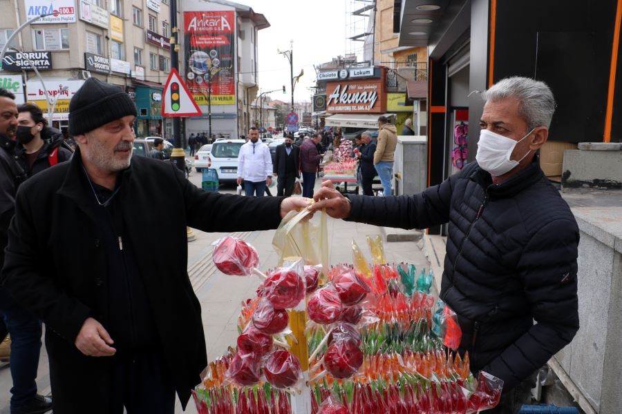 9 yıldır yapıyor, psikologlar onu öneriyor
