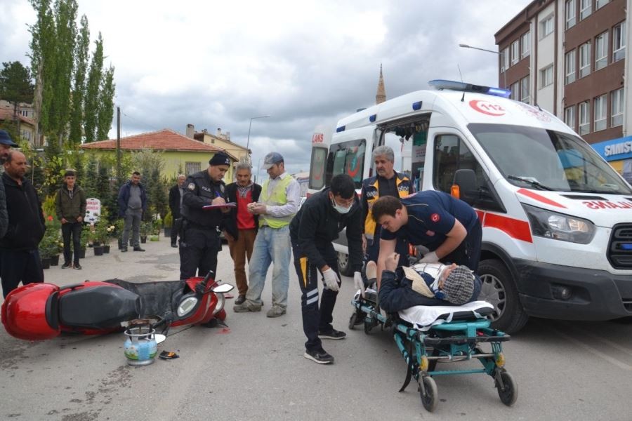 Şarkışla’da motosiklet kazası 1 yaralı
