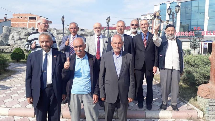 Saadet teşkilatı  esnafı dinliyor