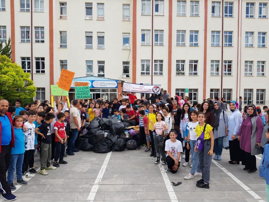 Çevre temizliğine dikkat çektiler