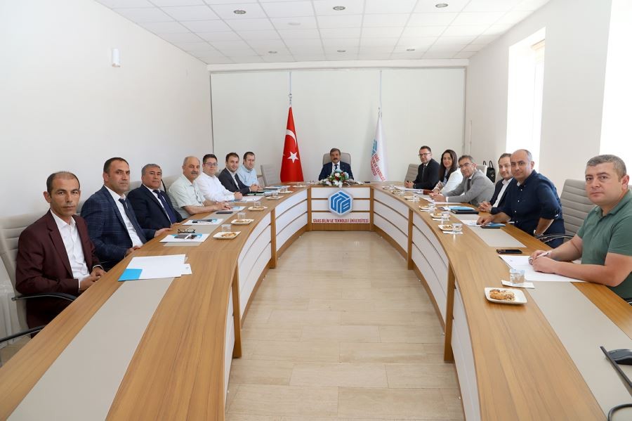 Fikir alışverişinde bulunuldu