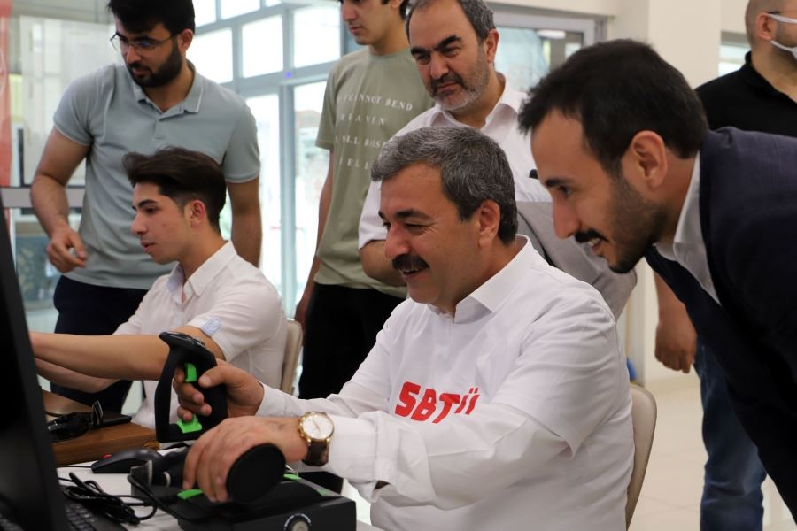  Bilim ve Teknoloji Üniversitesi sahaya indi