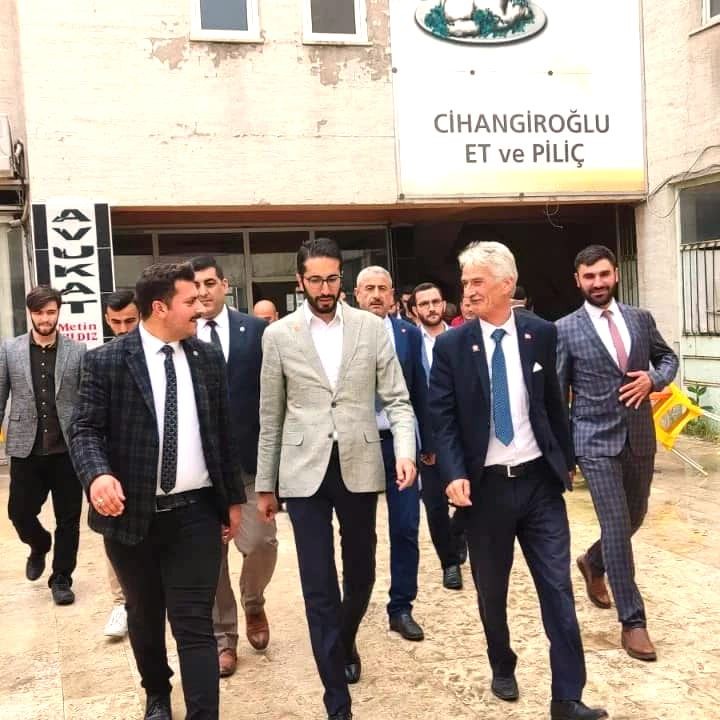 125 bin esnaf  kepenk kapattı
