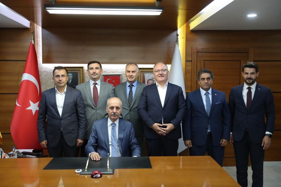 GÖNÜL BELEDİYECİLİĞİNİ  BAŞARIYLA  UYGULUYOR  