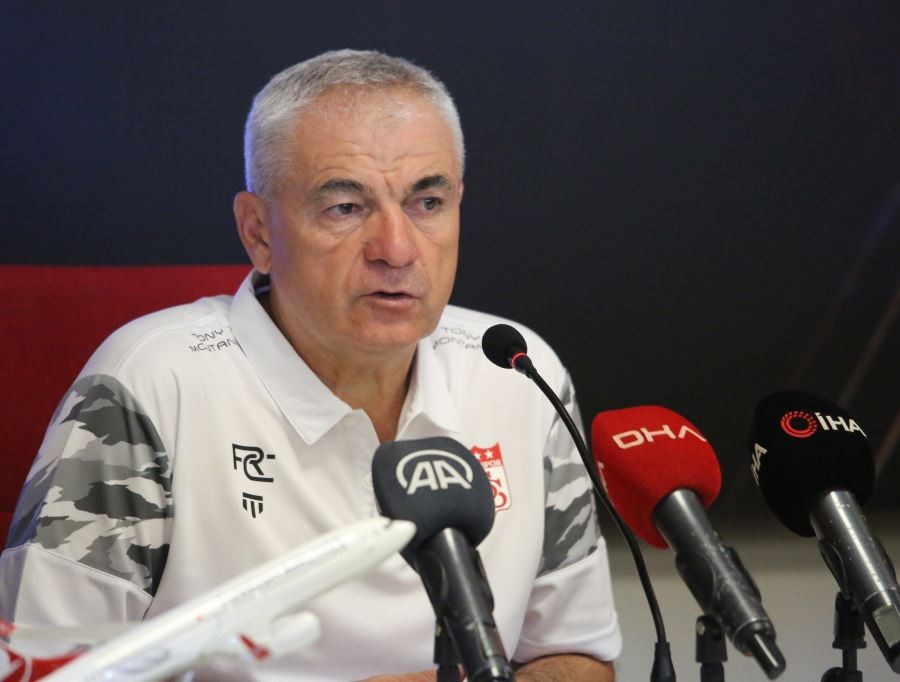 Rıza Çalımbay: “Bu maçta çok iyiydik, sadece gol yoktu”