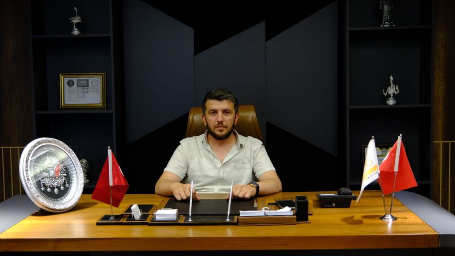 Aslan Petek Adından Söz Ettiriyor