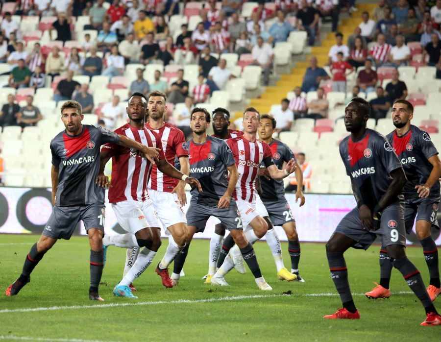 Sivasspor ligdeki 3. beraberliğini aldı