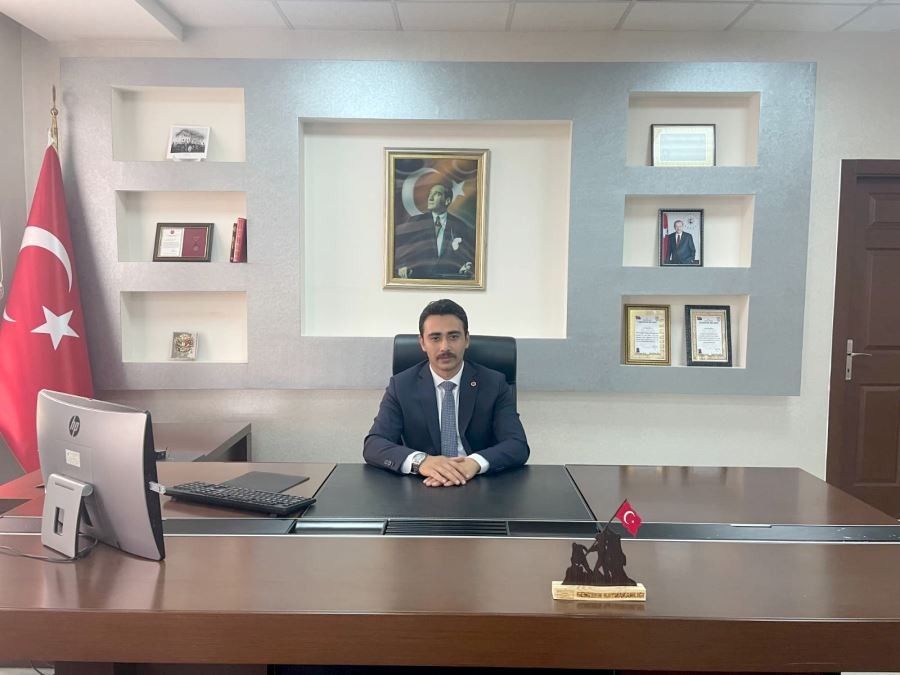 2023 yılı insanlığa huzur getirsin 