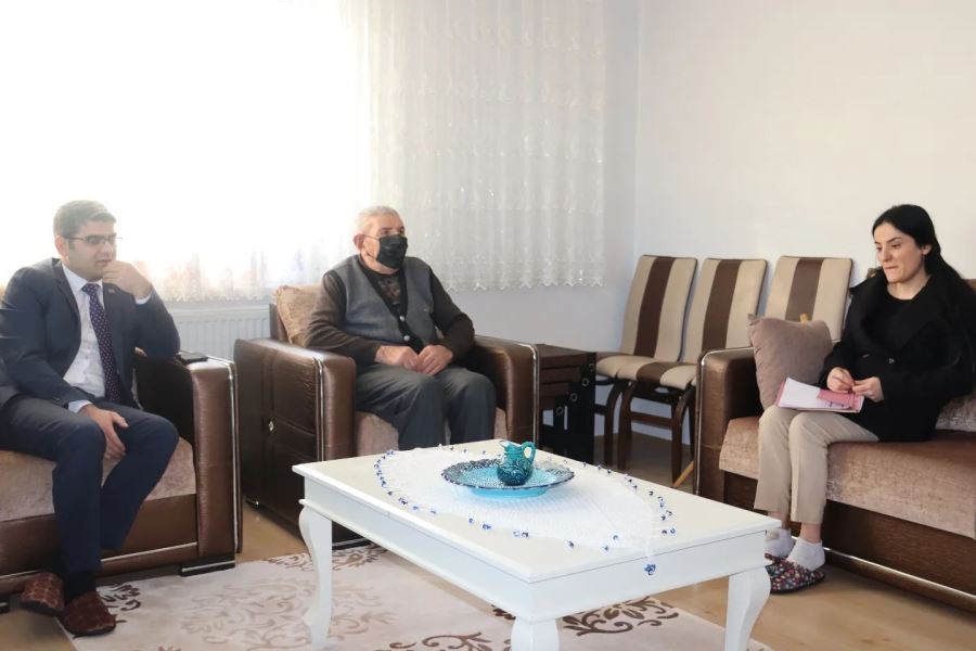 Şehit ailesine ziyaret 