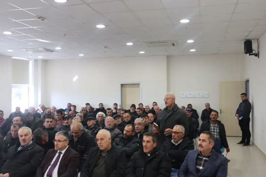 Şarkışla’da muhtarlar toplantısı yapıldı 