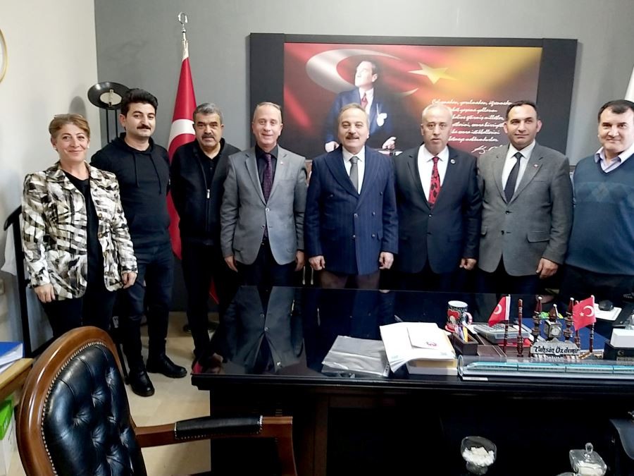 GÜÇLÜ TÜRKİYE  LİDER SENDİKA