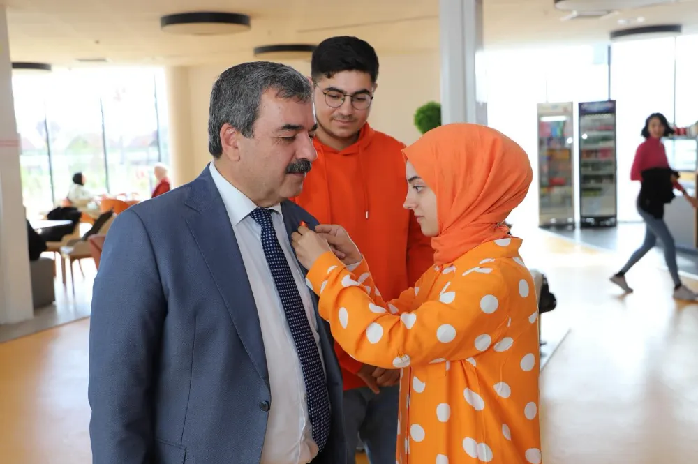 SBTÜ lösemili çocukların yanında 