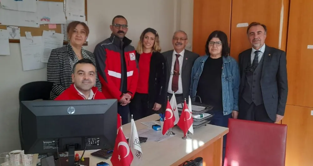 Kızılay gönüllülerini tebrik ediyorum 