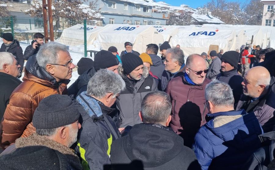 STSO YÖNETİMİ DEPREM BÖLGESİNDE