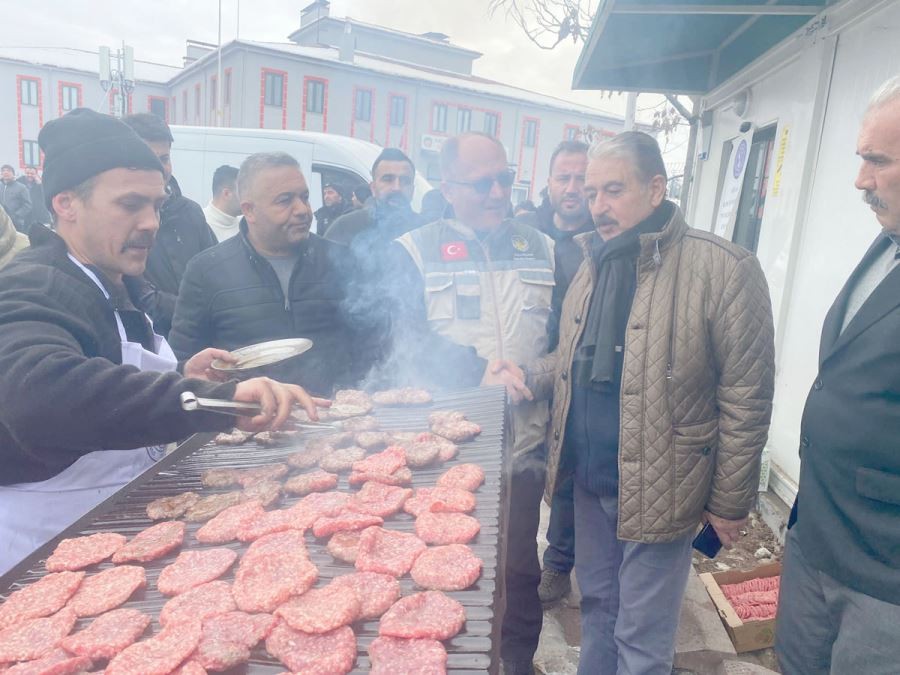 Depremzedeleri unutmadılar 
