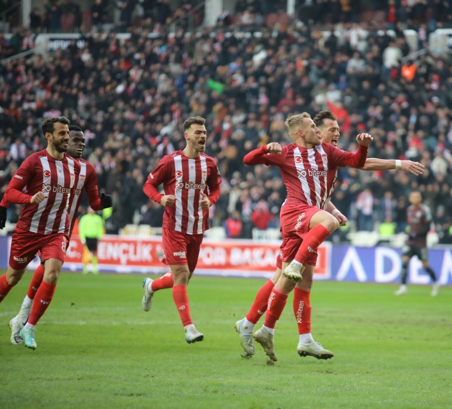 Demir Grup Sivasspor 1-0 Beşiktaş