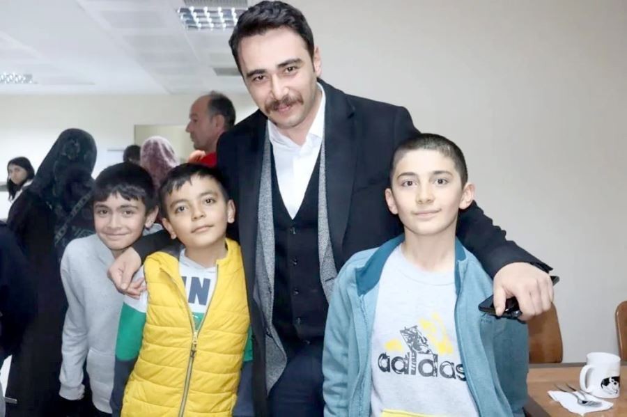 Depremzedelerle   yakından ilgilendi 