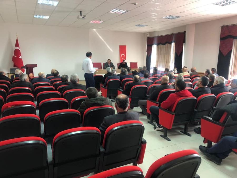 Kaymakam Baş, muhtarlarla buluştu 