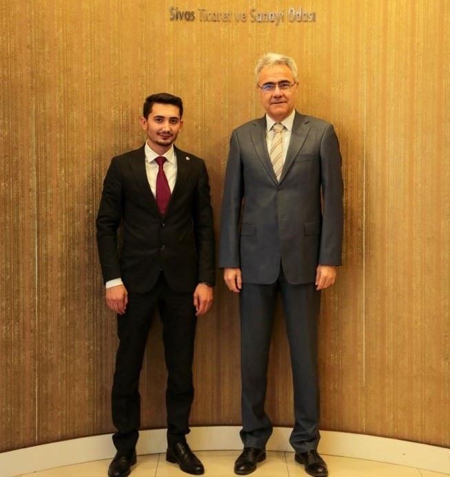 ENES BAHŞİ, MUHARREM İNCE’NİN VEKİL ADAYI OLDUĞUNU BELLİ EDİYOR