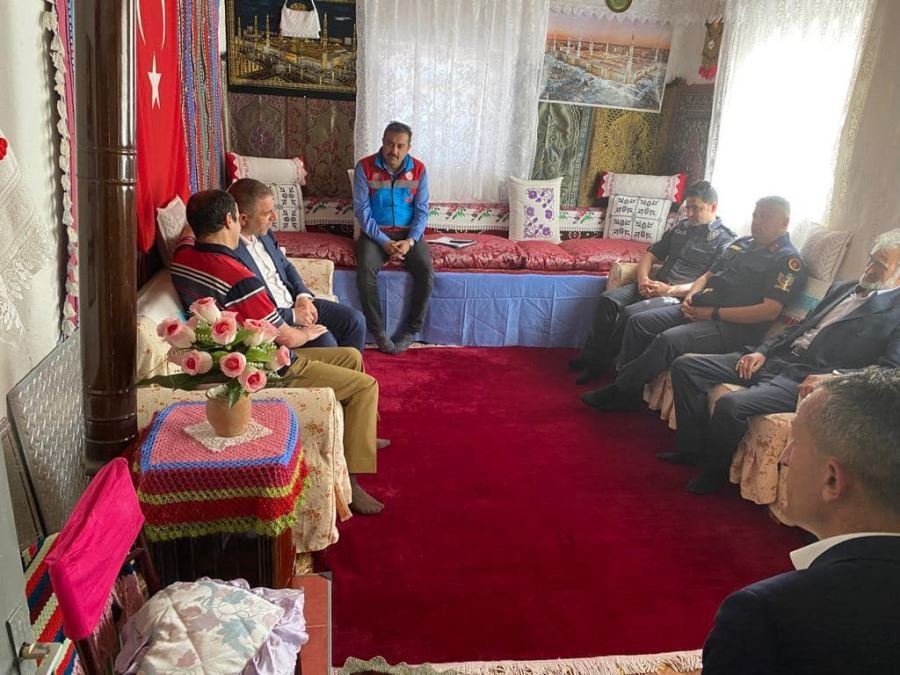 Engelli kardeşlerimizin yanındayız
