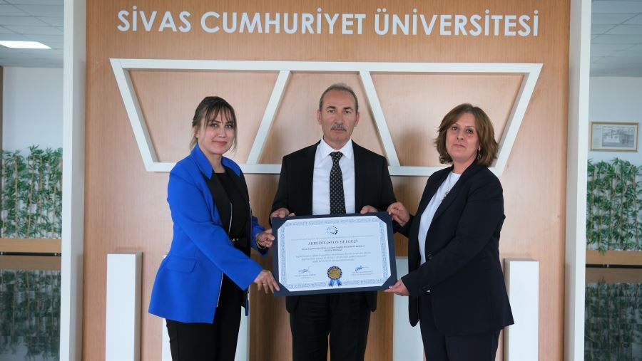   Ebelik Bölümüne Akreditasyon Belgesi