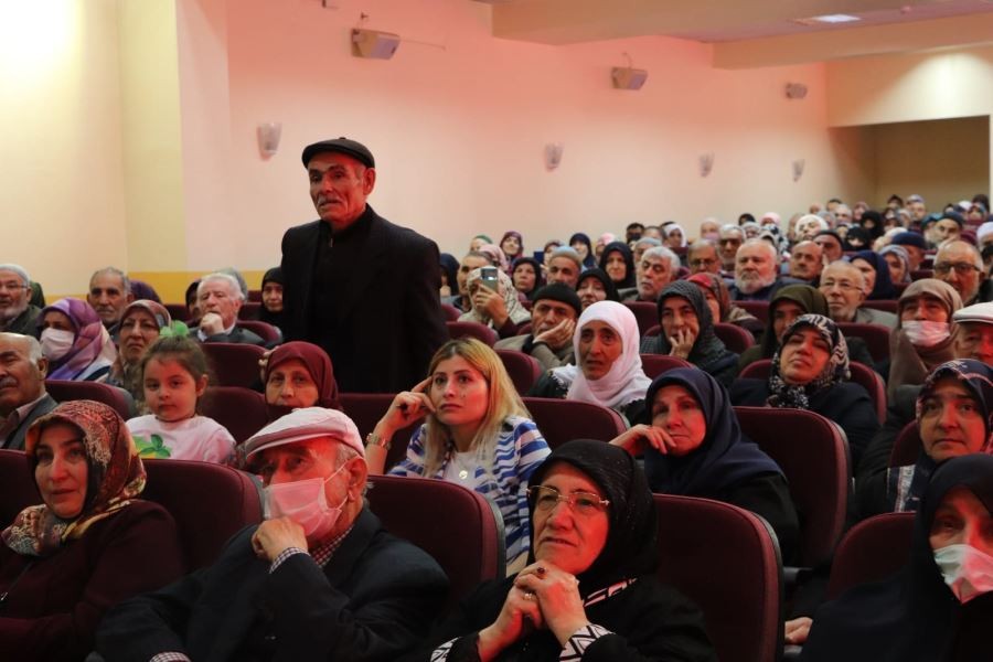 Sivas’ta hacı adaylarına seminer verildi 