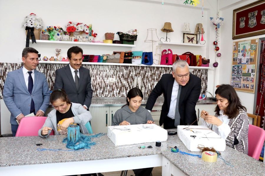 Özel eğitim öğrencilerine ziyaret 