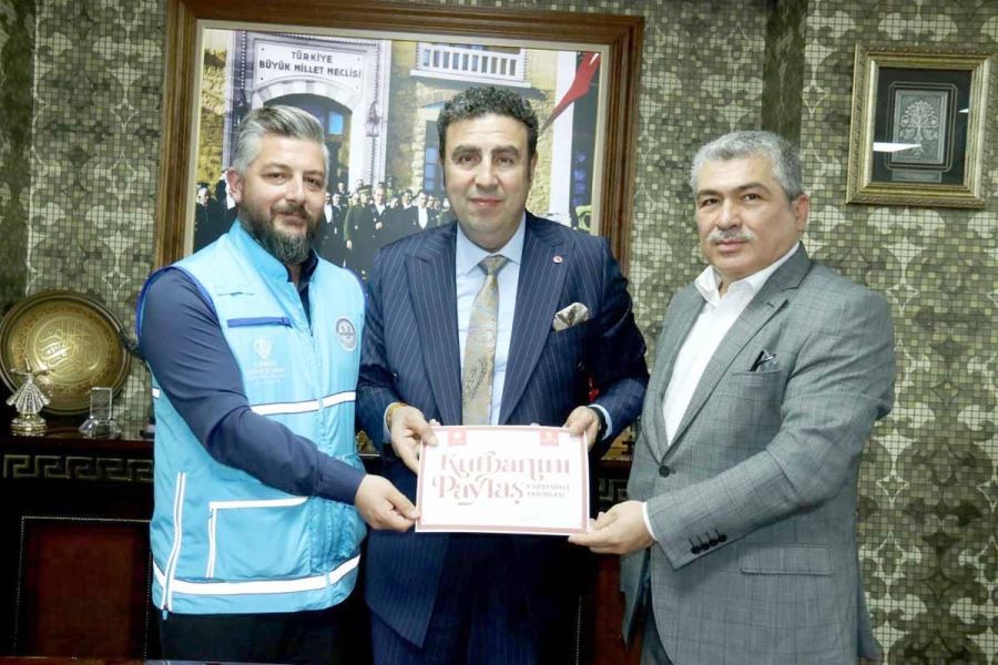 Demirgil, TDV’ye bağışladı