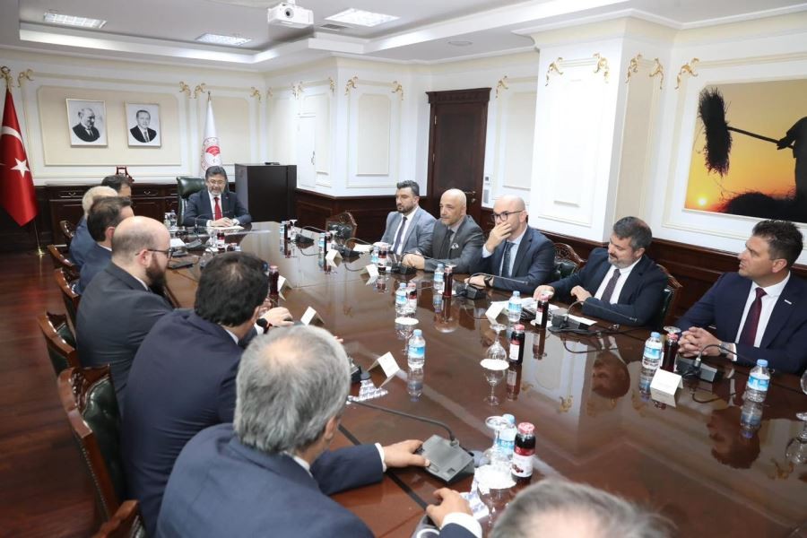 Görgen’den Bakan Yumaklı’ya Sivas raporu 