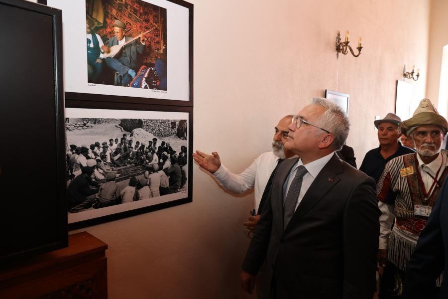 Sergiyi Vali Şimşek açtı 