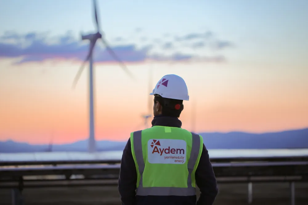 AYDEM Enerji’ye 12 ödül birden  