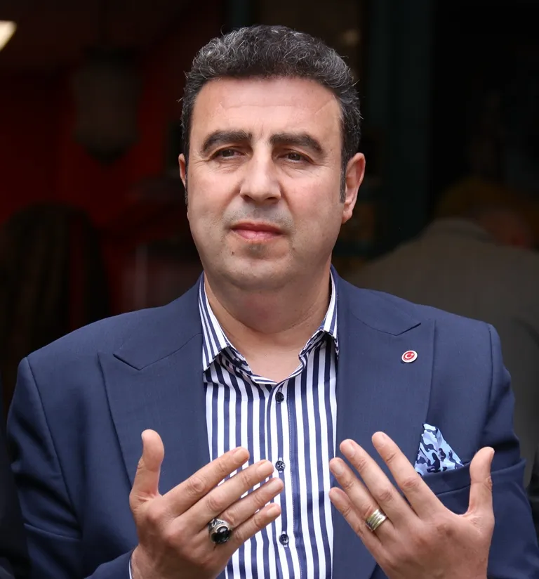 ÜÇ AYLARIN BAŞLANGICI KANDİLİMİZ MÜBAREK OLSUN
