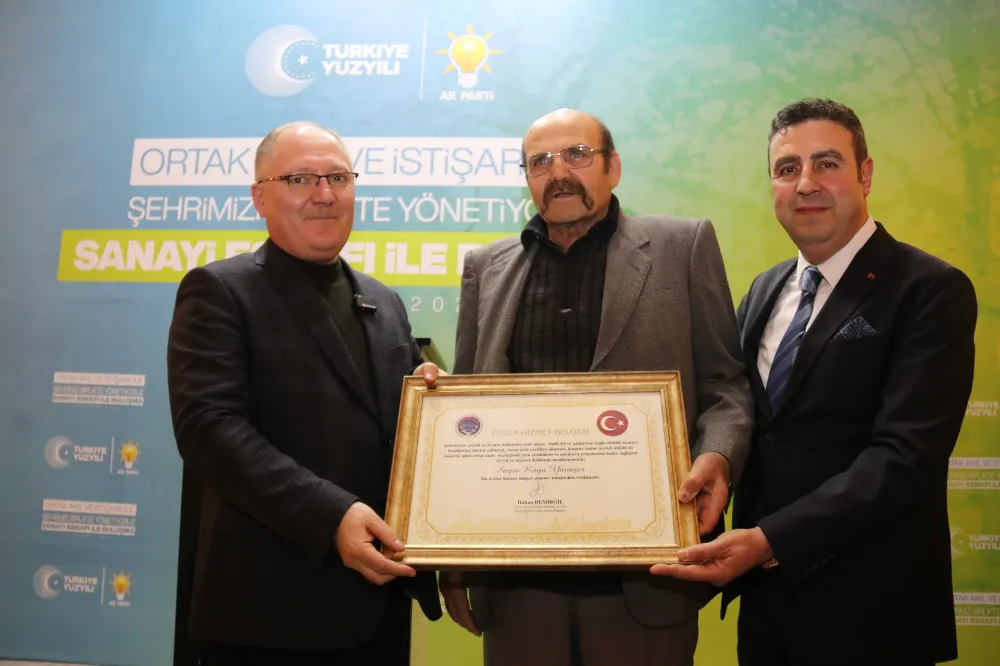 MESLEĞİNE YILLARINI VERMİŞ ESNAFLAR UNUTULMADI