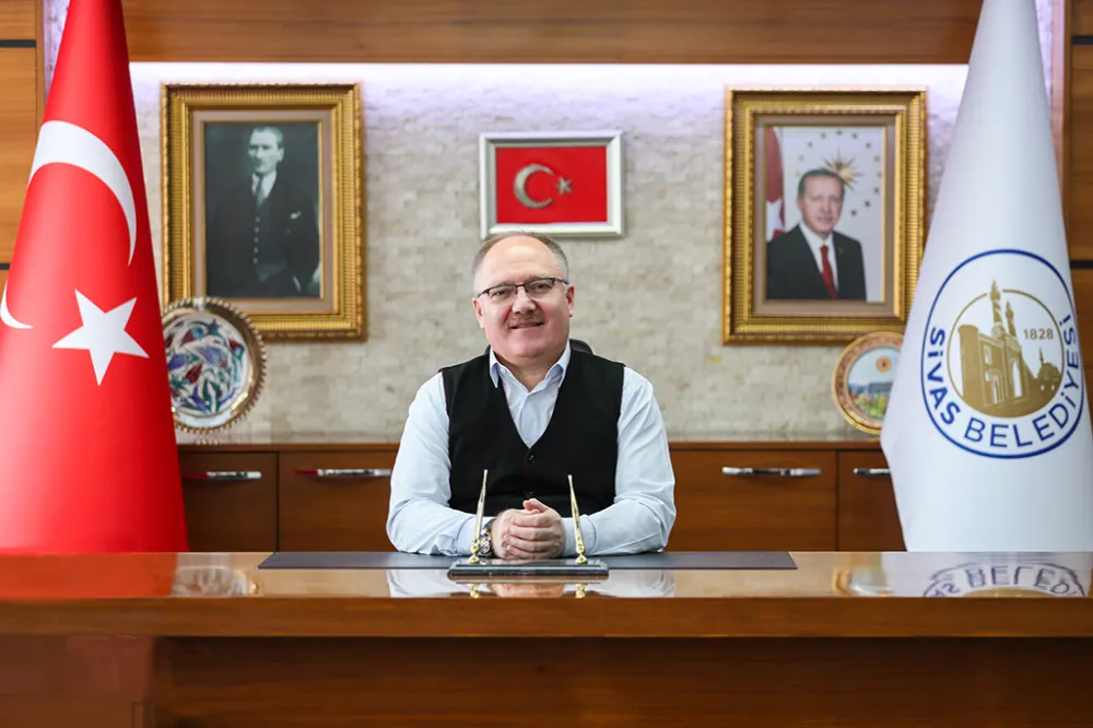 Bilgin: Bu mübarek gece İslam âlemine hayırlar getirsin