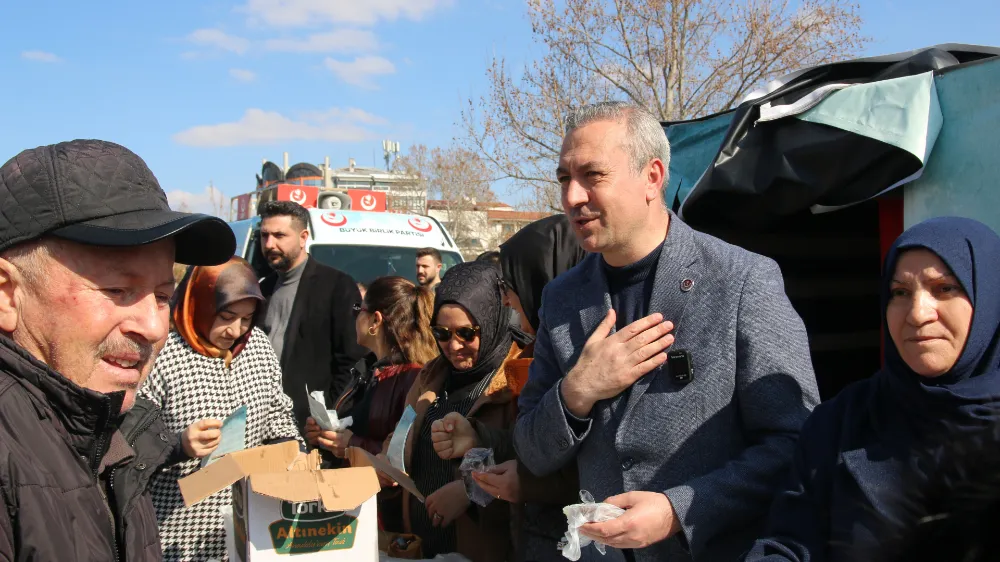 Sandıktan   güller çıkacak 