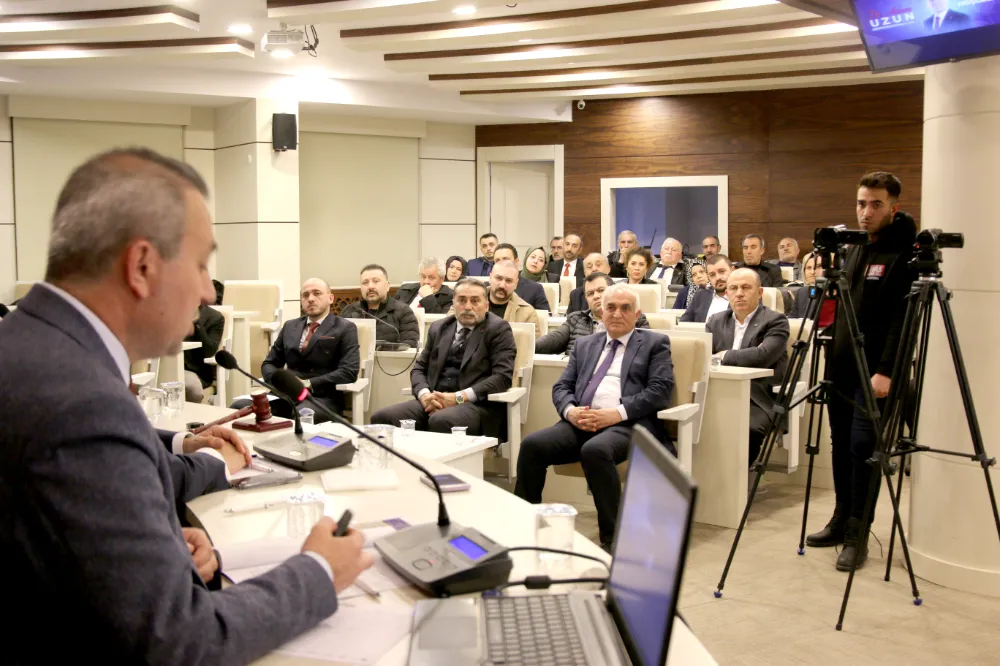 Dr. Uzun, çalışmalarına ara vermeden devam ediyor: Sivas’ı birlikte yöneteceğiz 