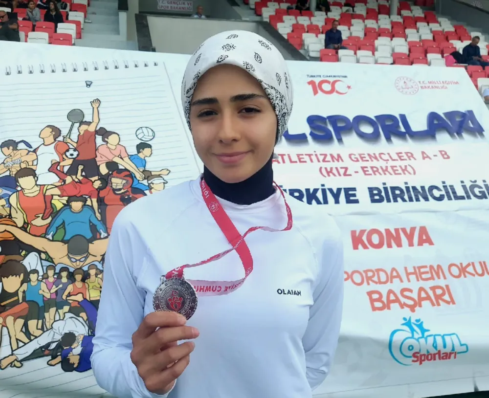 Sporcumuz Nisanur Sena Uzun Zirveye Doğru Yükseliyor