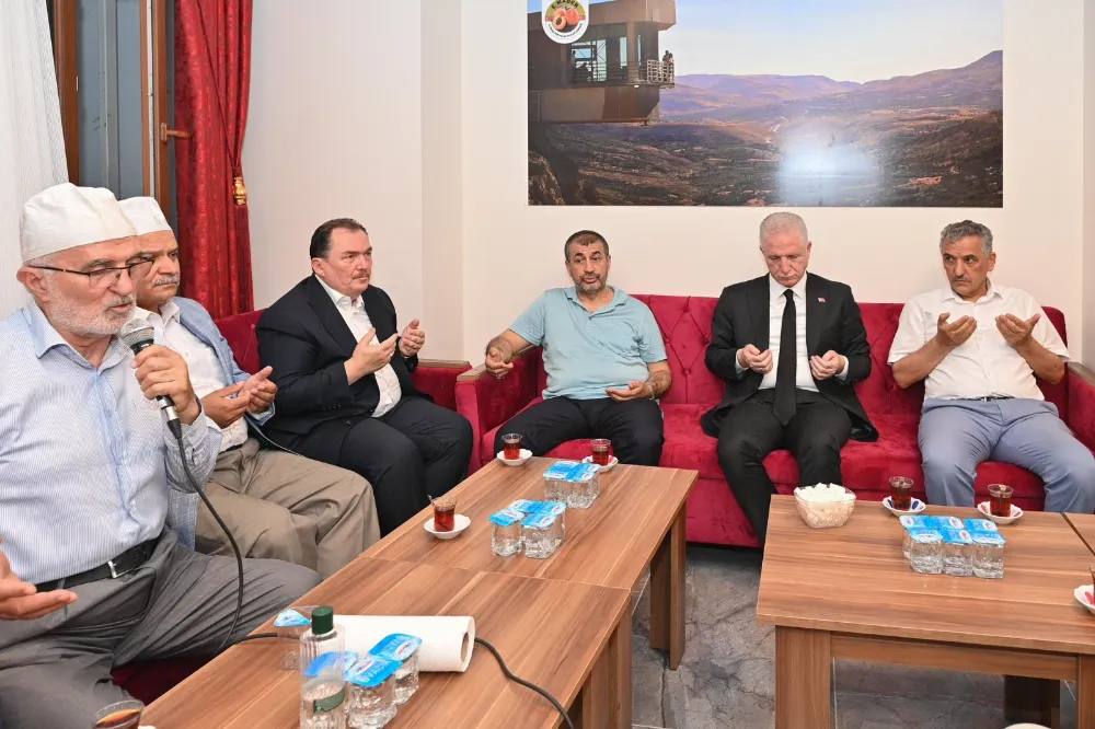 İstanbul Valisi Gül’den Bulut’a taziye ziyareti 