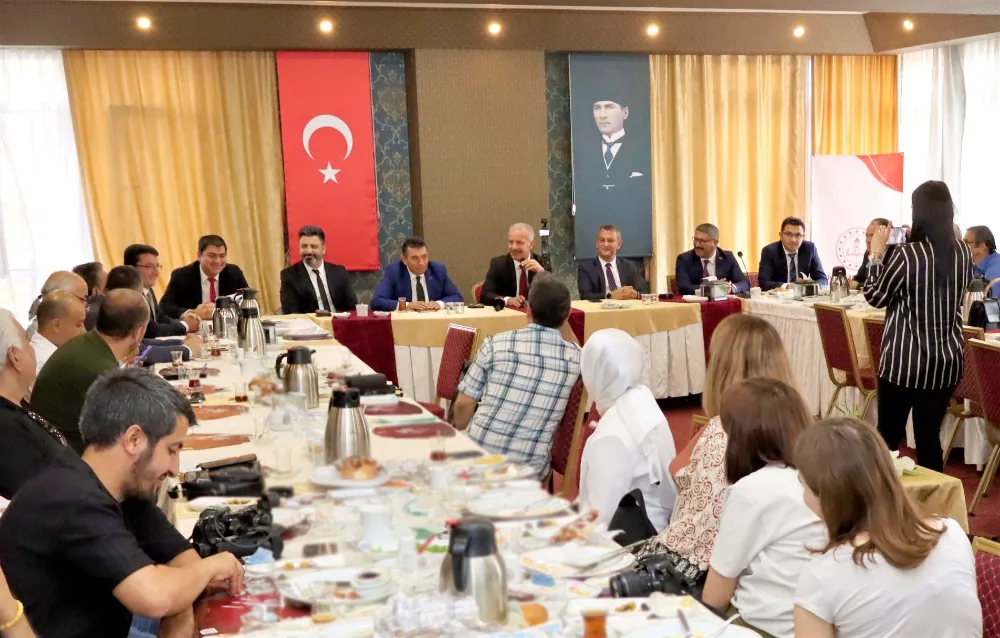 Hedeflerimizin arkasındayız 
