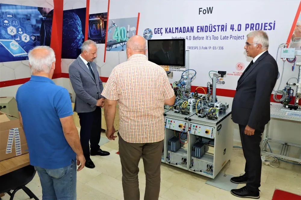 Laboratuvarı incelediler