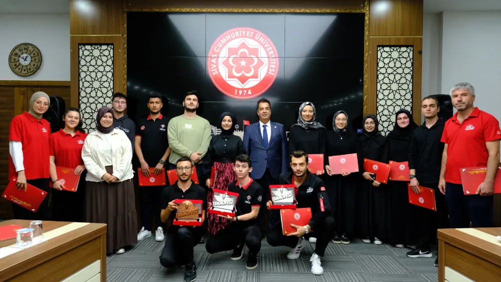 Sivas Cumhuriyet Üniversitesi TEKNOFEST ve ISIF’25 Başarılarıyla Gururlandırdı