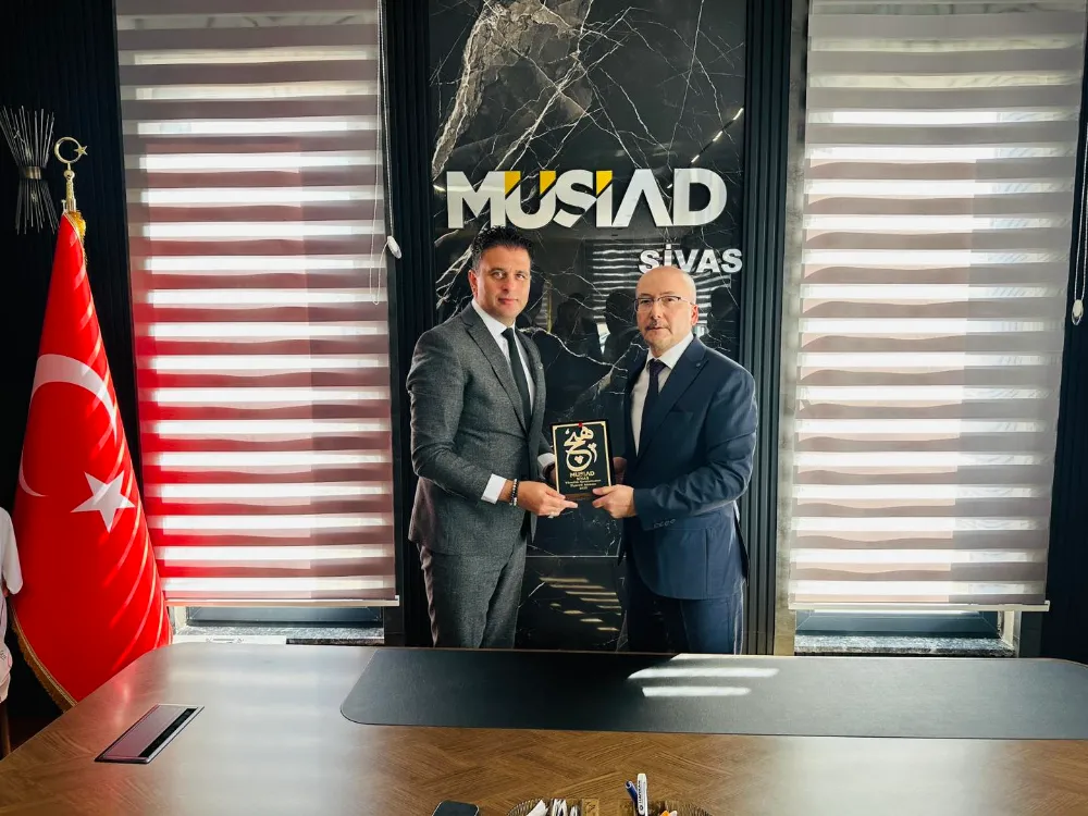 Candan’dan MÜSİAD’a ziyaret 