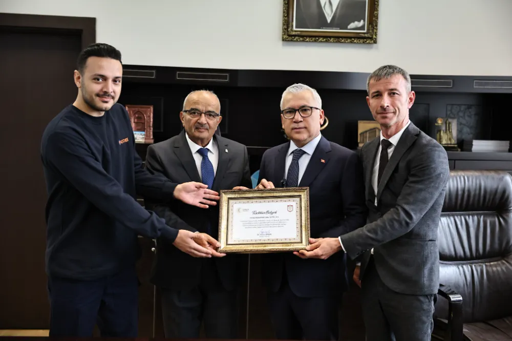 Vali Şimşek