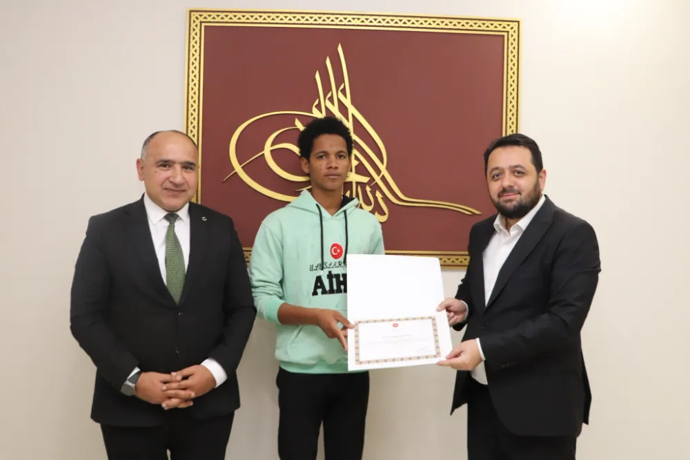 Sivas’ta Hatimle Teravih Namazı Kıldıran Öğrencilere Teşekkür Belgesi