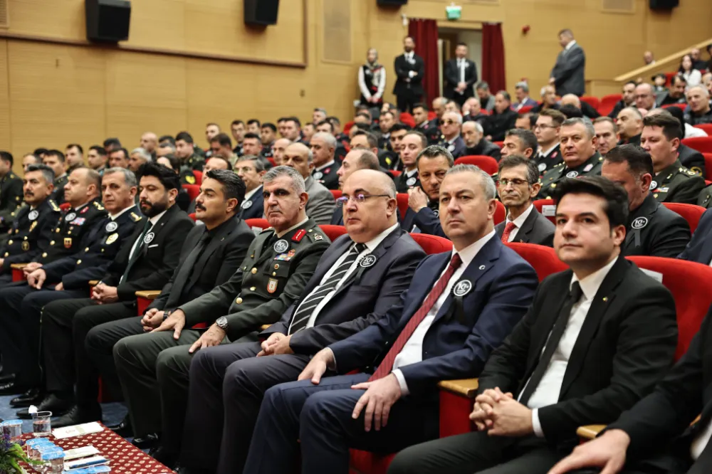 Sivas’ta 87. Yıl Dönümünde Atatürk Saygıyla Anıldı