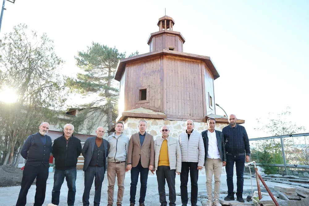 Sivas Saat Kulesi Tarihine Uygun Şekilde Yeniden Yükseldi