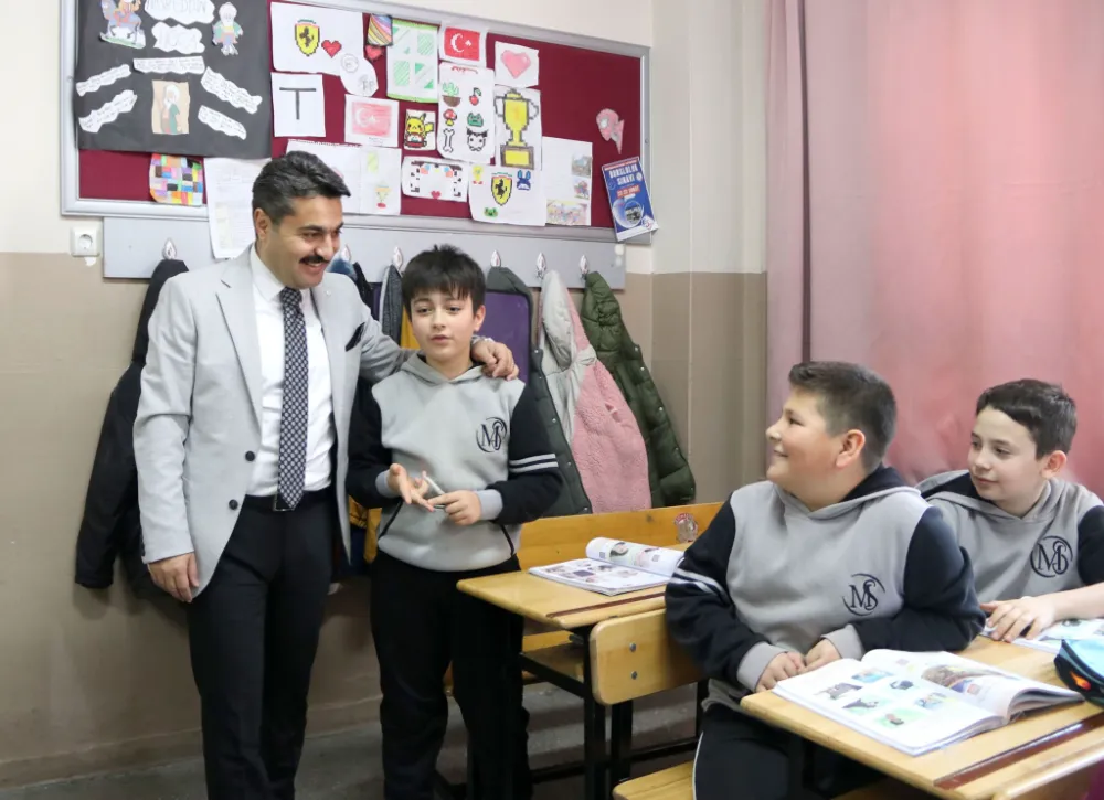 Örnek olmamız gerekiyor