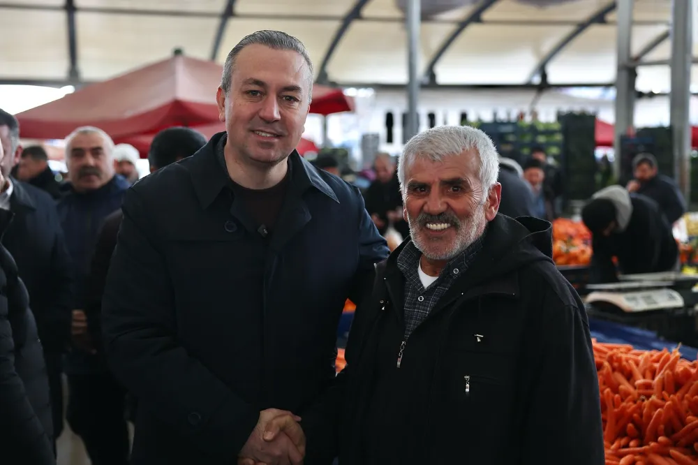 Adem Başkan Gülkart’la güldürdü